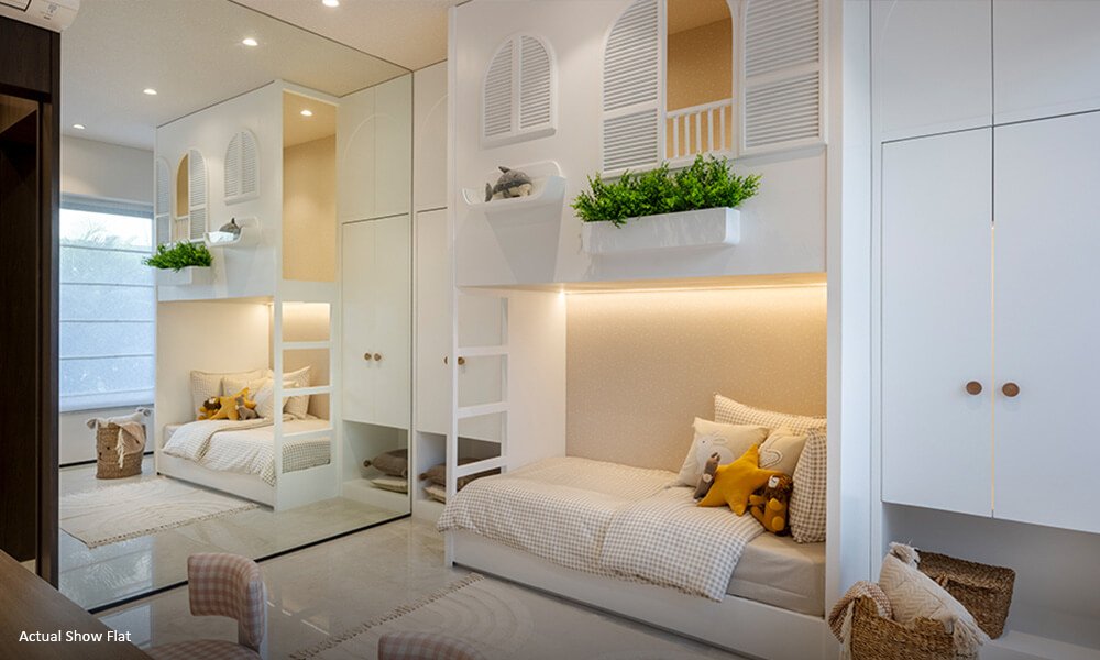 Moonrise At Rivali Park project features, image 8